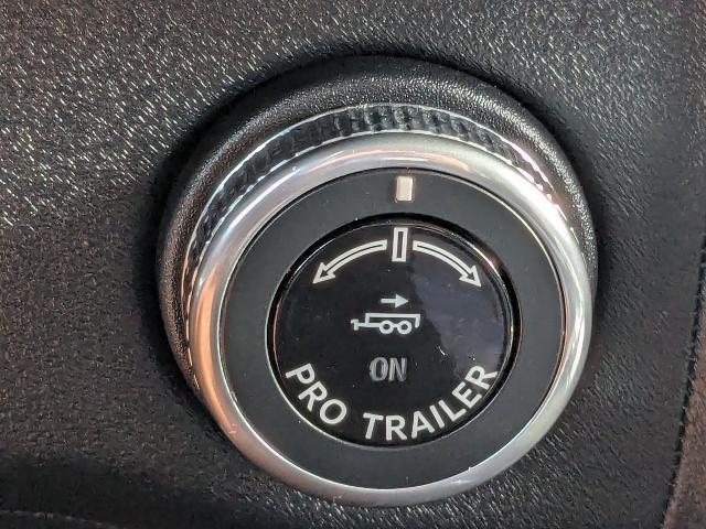 2025 Lincoln Navigator - $79,984