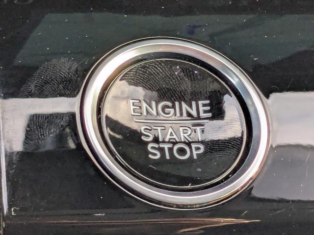 2025 Lincoln Navigator - $79,984