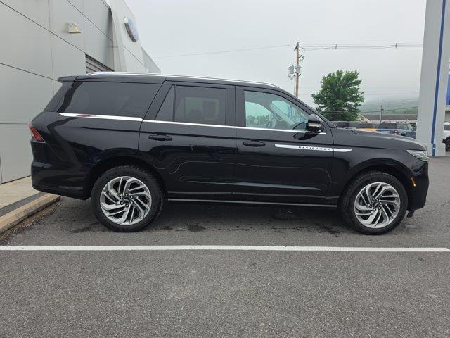 2026 Lincoln Navigator - $93,500