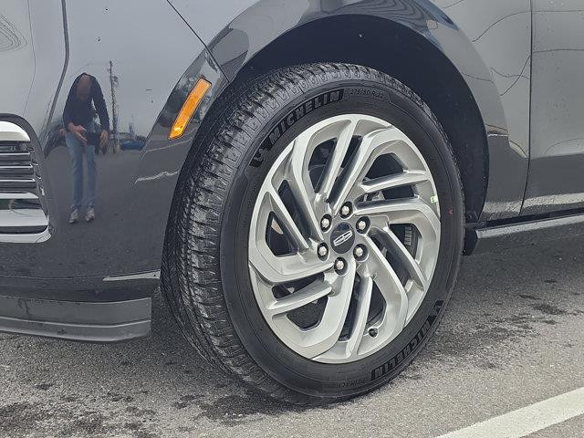 2026 Lincoln Navigator - $93,500