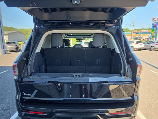 2026 Lincoln Navigator - $91,000