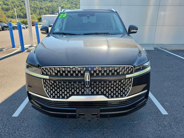 2026 Lincoln Navigator - $91,000