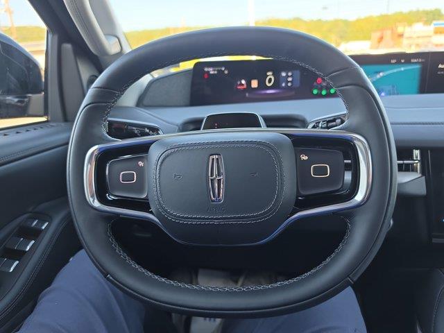 2026 Lincoln Navigator - $91,000