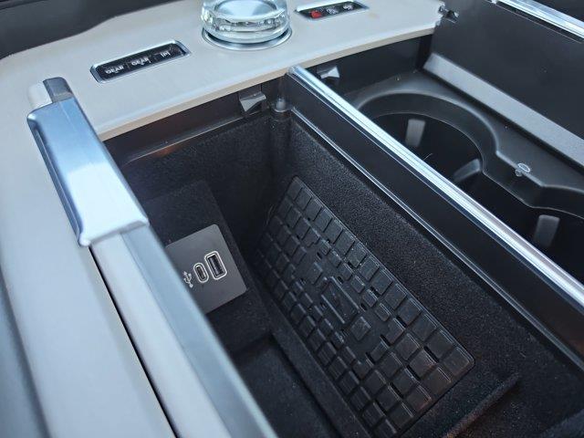 2026 Lincoln Navigator - $91,000