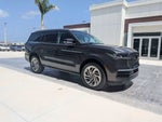2026 Navigator Thumbnail 2