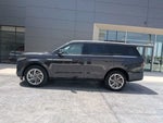 2026 Navigator Thumbnail 7