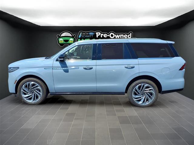 2026 Lincoln Navigator - $87,000