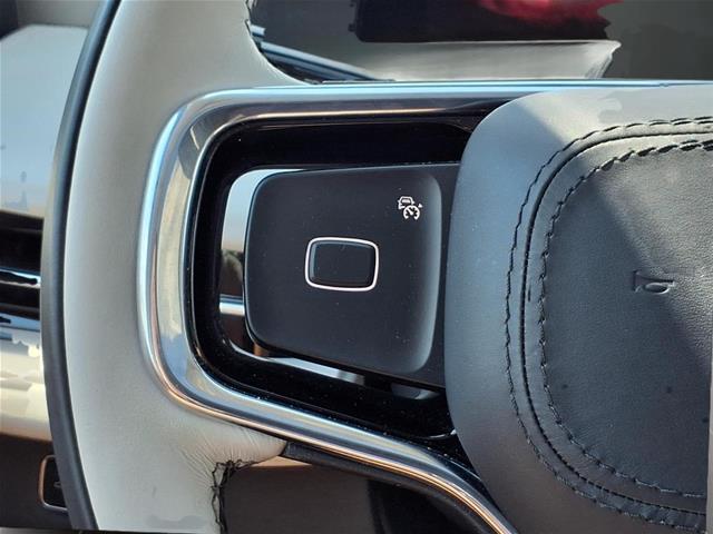 2026 Lincoln Navigator - $87,000