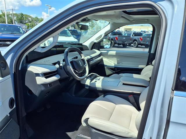 2026 Lincoln Navigator - $87,000