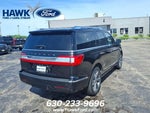 2019 Navigator Thumbnail 7