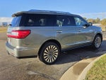 2019 Navigator Thumbnail 4