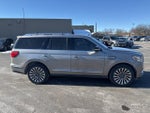 2019 Navigator Thumbnail 4
