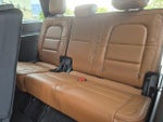 2019 Navigator Thumbnail 12
