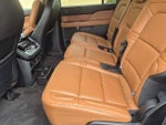 2019 Navigator Thumbnail 11