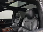 2022 Navigator Thumbnail 9