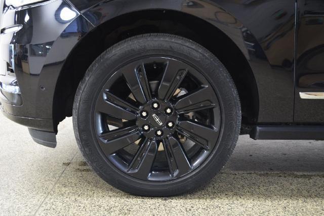 2022 Lincoln Navigator - $46,795