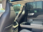 2022 Navigator Thumbnail 24