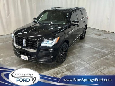 Photo of a 2022 Lincoln Navigator 4X4 Reserve 4DR SUV for sale
