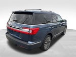 2019 Navigator Thumbnail 5
