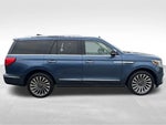 2019 Navigator Thumbnail 6