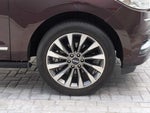 2020 Navigator Thumbnail 10