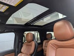 2020 Navigator Thumbnail 23