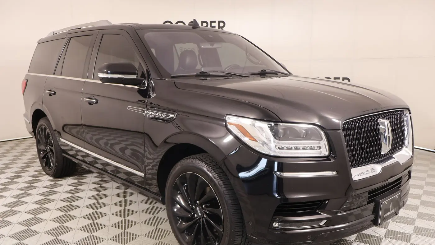 Preowned 2020 Lincoln Navigator Reserve for Sale