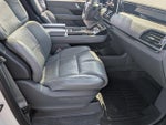 2021 Navigator Thumbnail 34