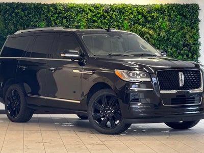 Photo of a 2022 Lincoln Navigator 4X4 Reserve 4DR SUV for sale