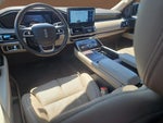 2022 Navigator Thumbnail 4