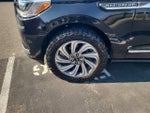 2022 Navigator Thumbnail 9