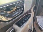 2022 Navigator Thumbnail 11