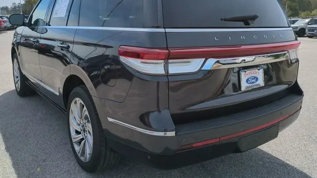 2022 Lincoln Navigator Reserve