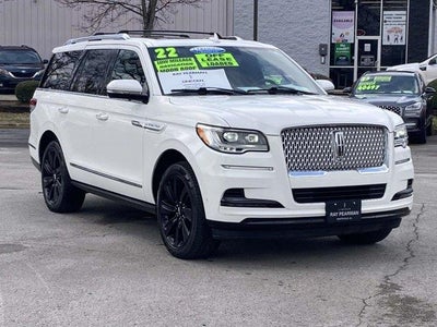 Photo of a 2022 Lincoln Navigator 4X4 Reserve 4DR SUV for sale