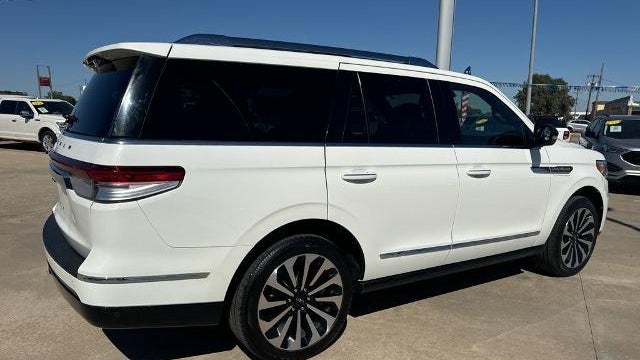 2022 Lincoln Navigator Reserve