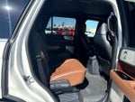 2022 Navigator Thumbnail 11