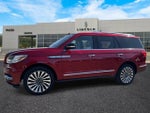 2019 Navigator Thumbnail 7