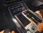 2020 Navigator Thumbnail 13