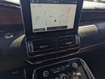 2020 Navigator Thumbnail 14