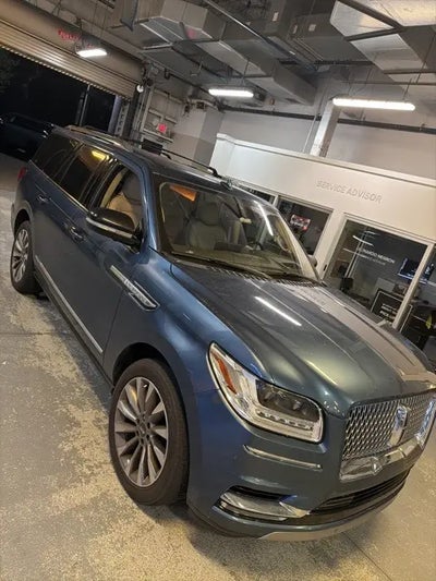 Photo of a 2020 Lincoln Navigator 4X4 Reserve 4DR SUV for sale