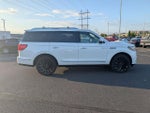 2020 Navigator Thumbnail 4