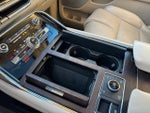 2020 Navigator Thumbnail 23