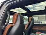 2020 Navigator Thumbnail 11