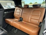 2020 Navigator Thumbnail 8