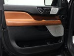 2021 Navigator Thumbnail 10