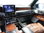 2021 Navigator Thumbnail 19