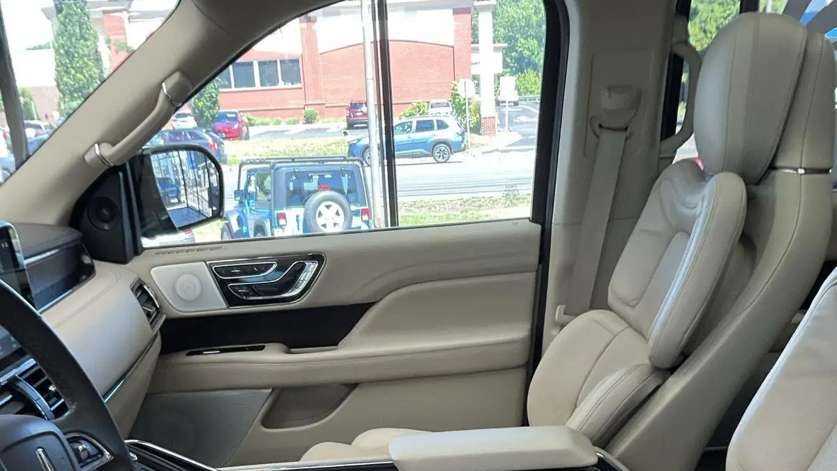 2021 Lincoln Navigator Reserve