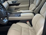 2021 Navigator Thumbnail 8