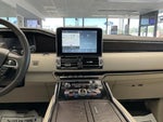 2021 Navigator Thumbnail 17
