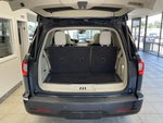 2021 Navigator Thumbnail 23